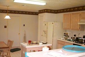 kitchen_messy