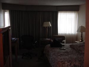 hotelroom072603
